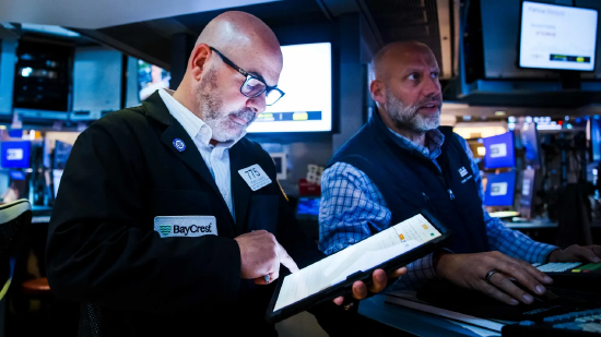 盘前：市场重新涌入AI 纳指期货涨0.28%